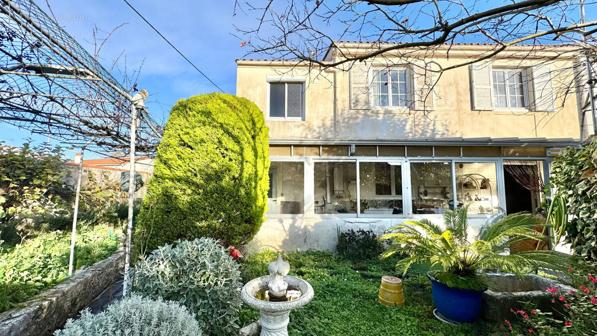 Maison à LA ROCHELLE