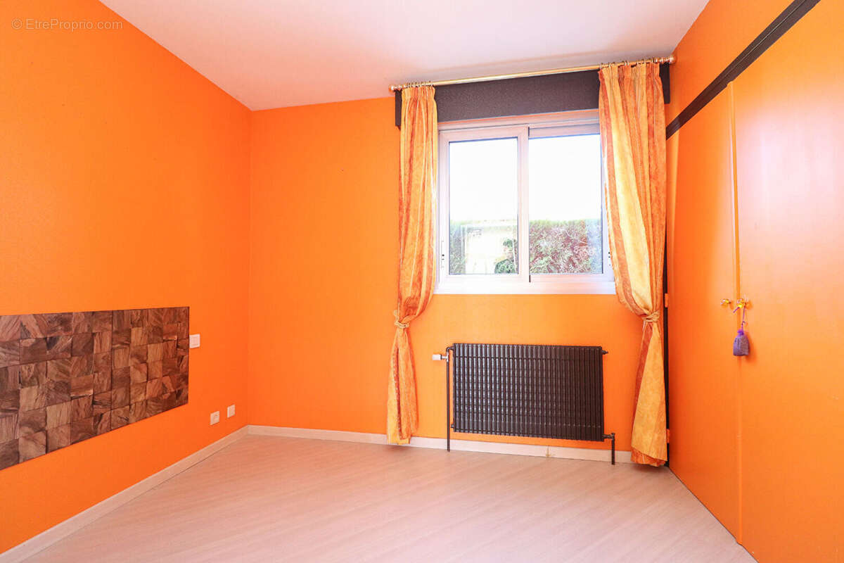 Maison à VAROIS-ET-CHAIGNOT