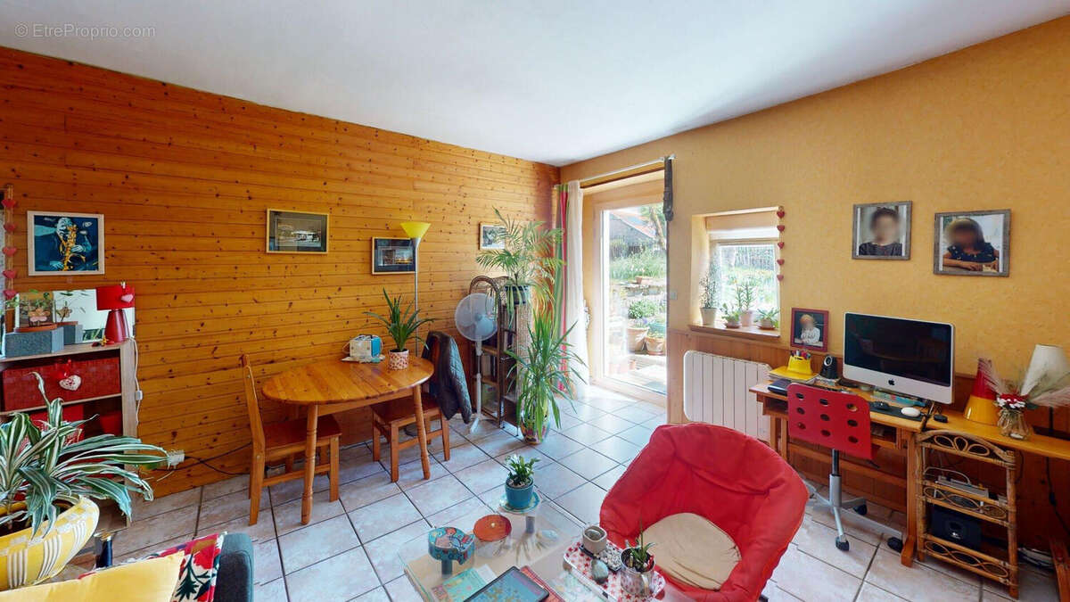Appartement à FRANOIS