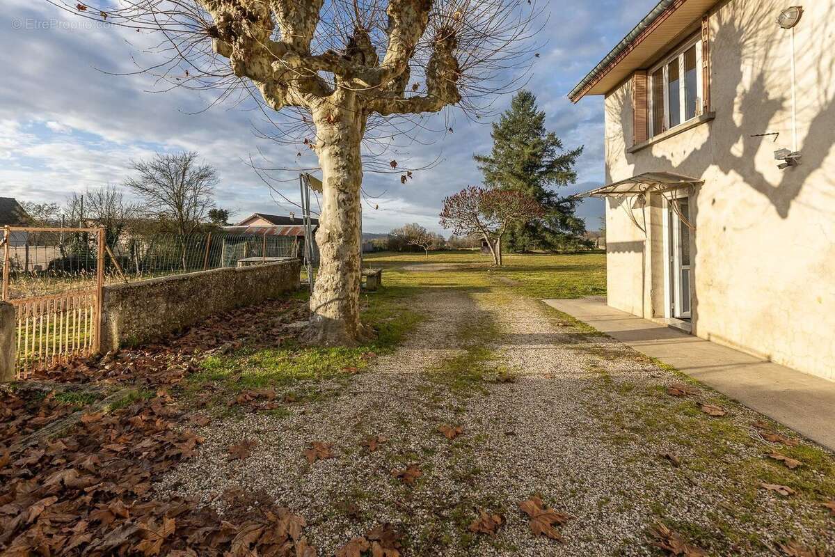 Maison à ARANDON