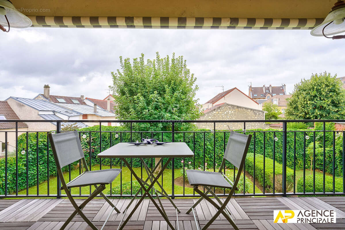 Appartement à MAISONS-LAFFITTE