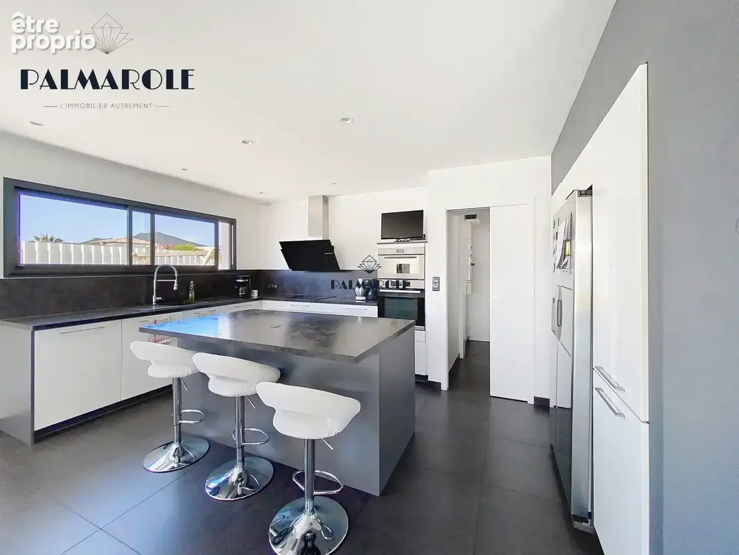 Maison 4 pièces 122 m² à vendre à Corneilla-La-Riviere (66550) - photo 6