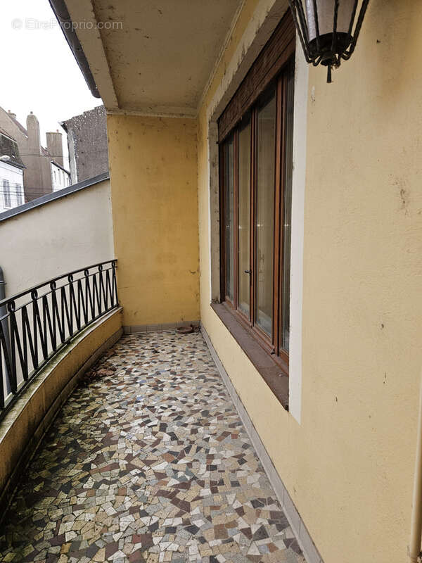 Maison à VERDUN-SUR-LE-DOUBS