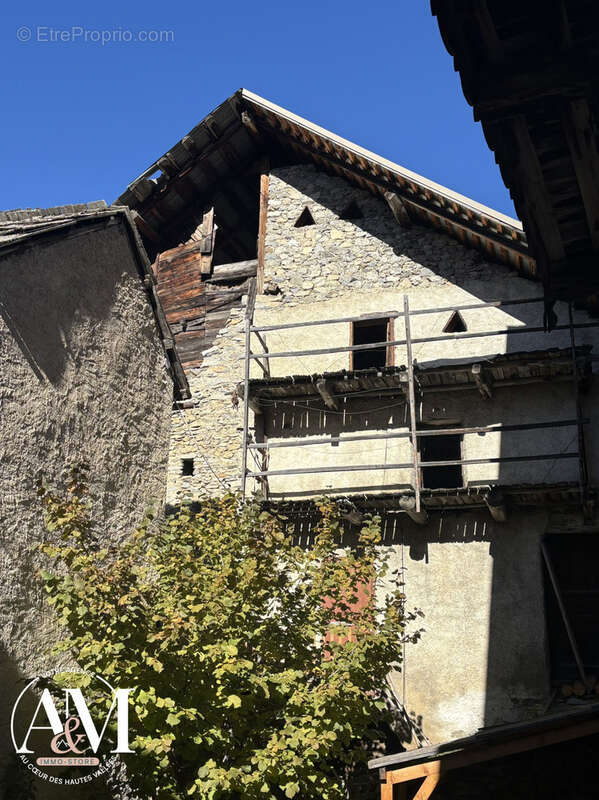 Maison à NEVACHE