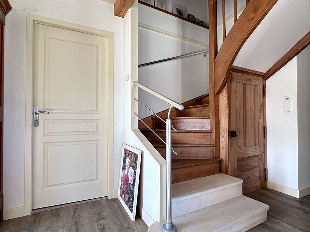 Maison à GENAC