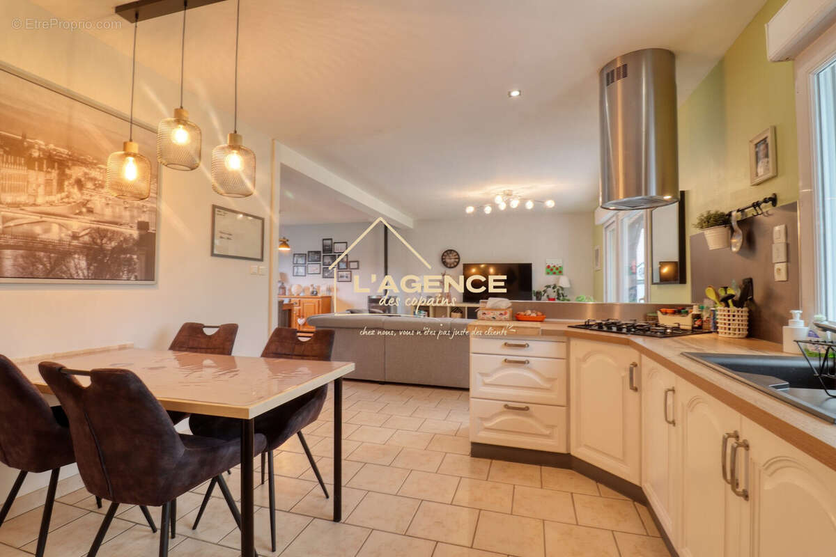 Maison à HAZEBROUCK