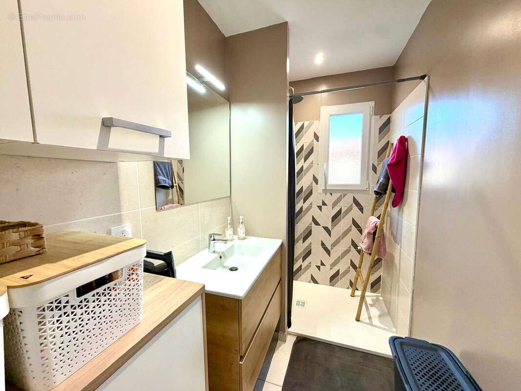 Maison à SAINT-JEAN-LASSEILLE