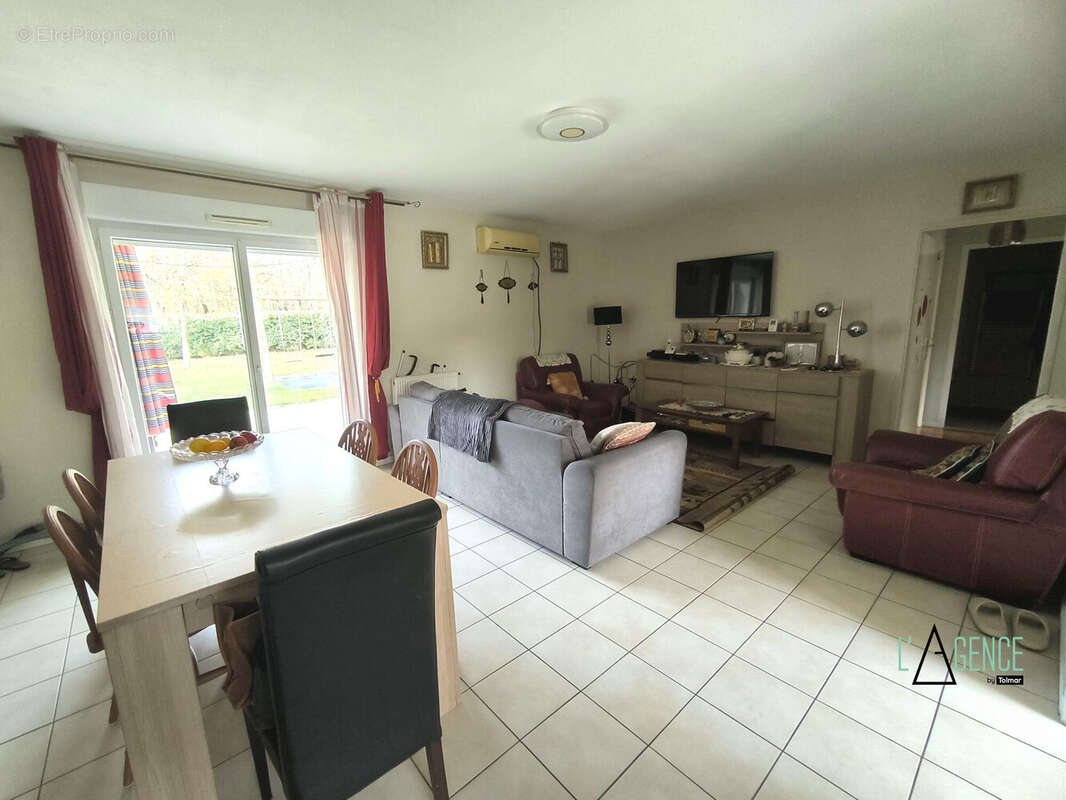 Maison à LE PIAN-MEDOC