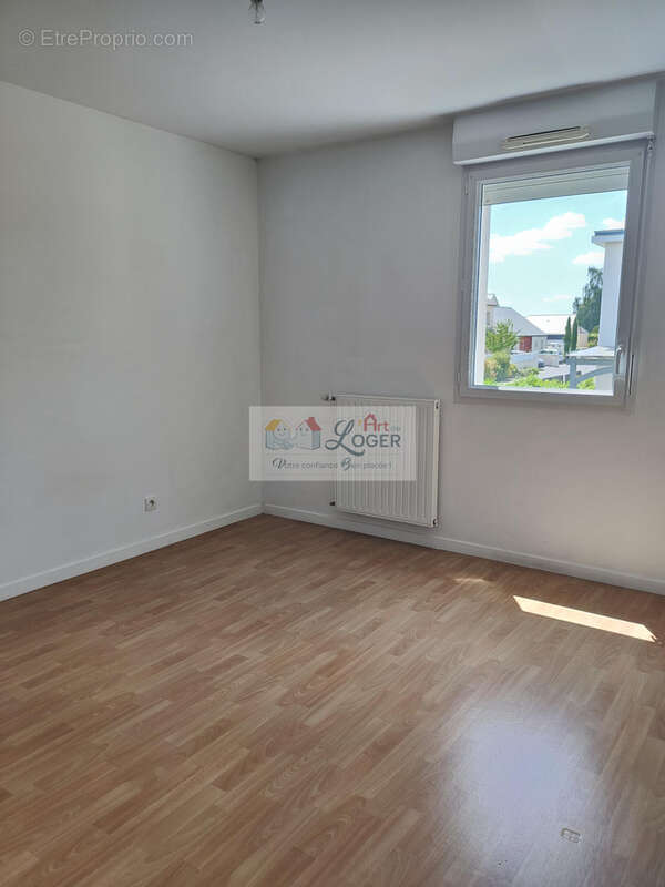 Maison à SAINTE-LUCE-SUR-LOIRE