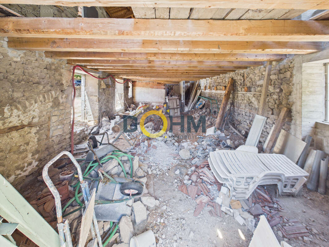 Ensemble immobilier avec une maison habitation habitable et un ancien corps de ferme avec toiture neuve a  ame - photo 7
