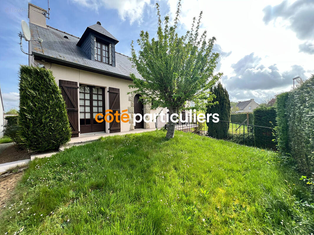 Maison à SAINT-JOUAN-DES-GUERETS