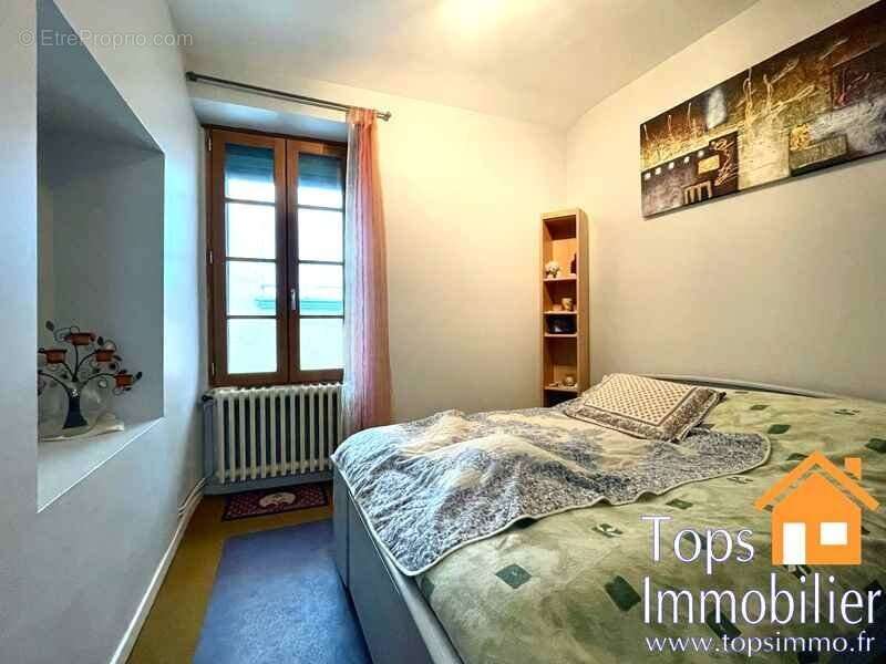 Maison à VILLEFRANCHE-DE-ROUERGUE