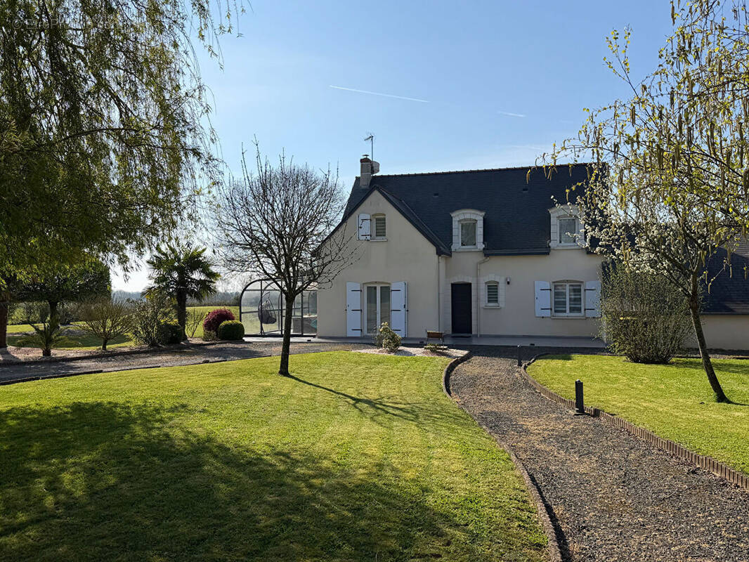 Maison à SAINT-AUGUSTIN-DES-BOIS