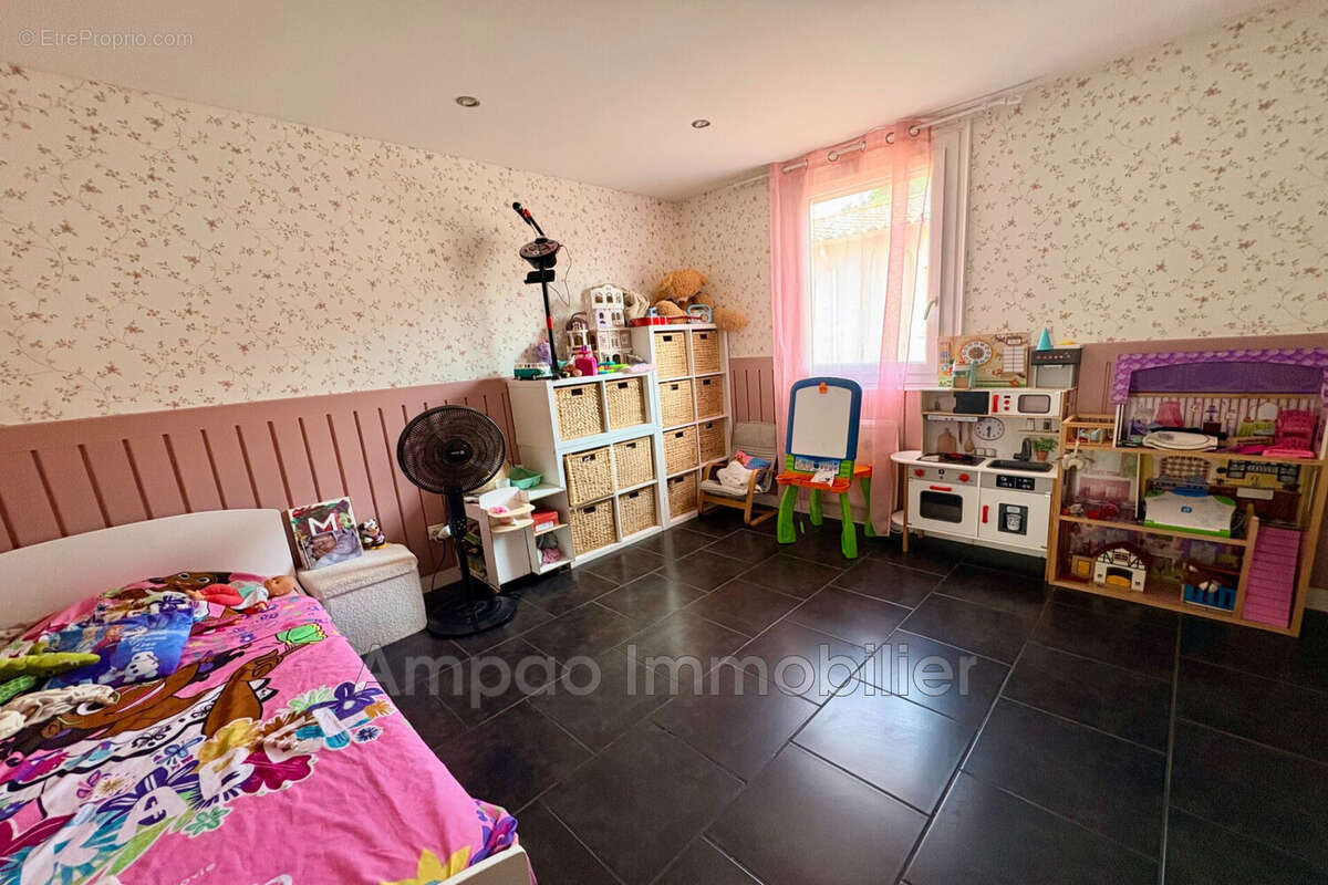 Maison 167 m² à Elne  - photo 7