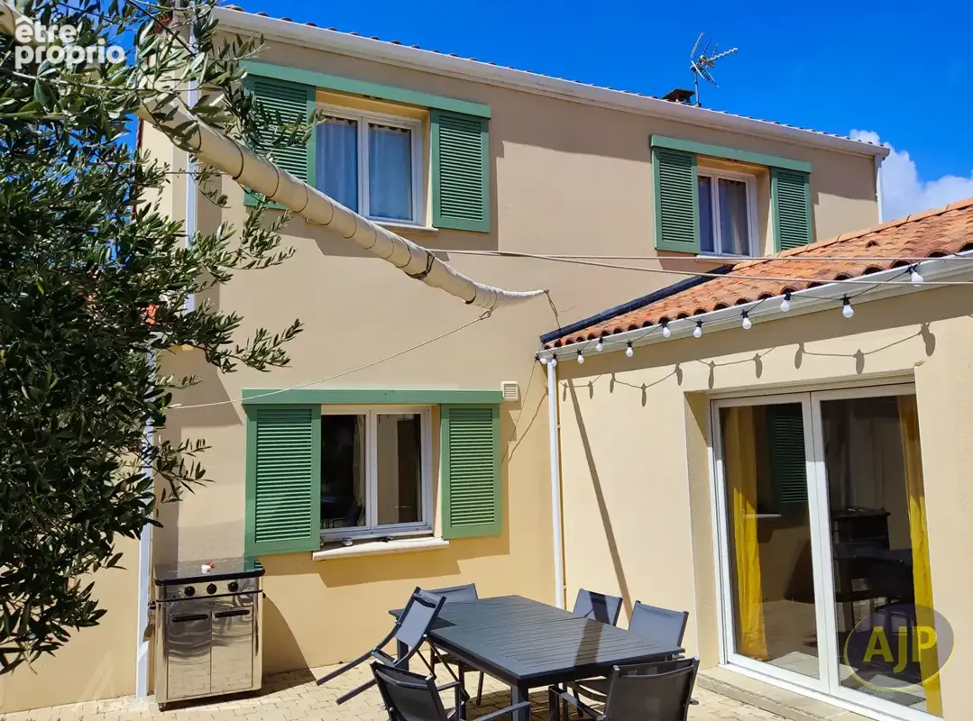 Maison Frossay 6 pièce(s) 200 m2 - photo 2