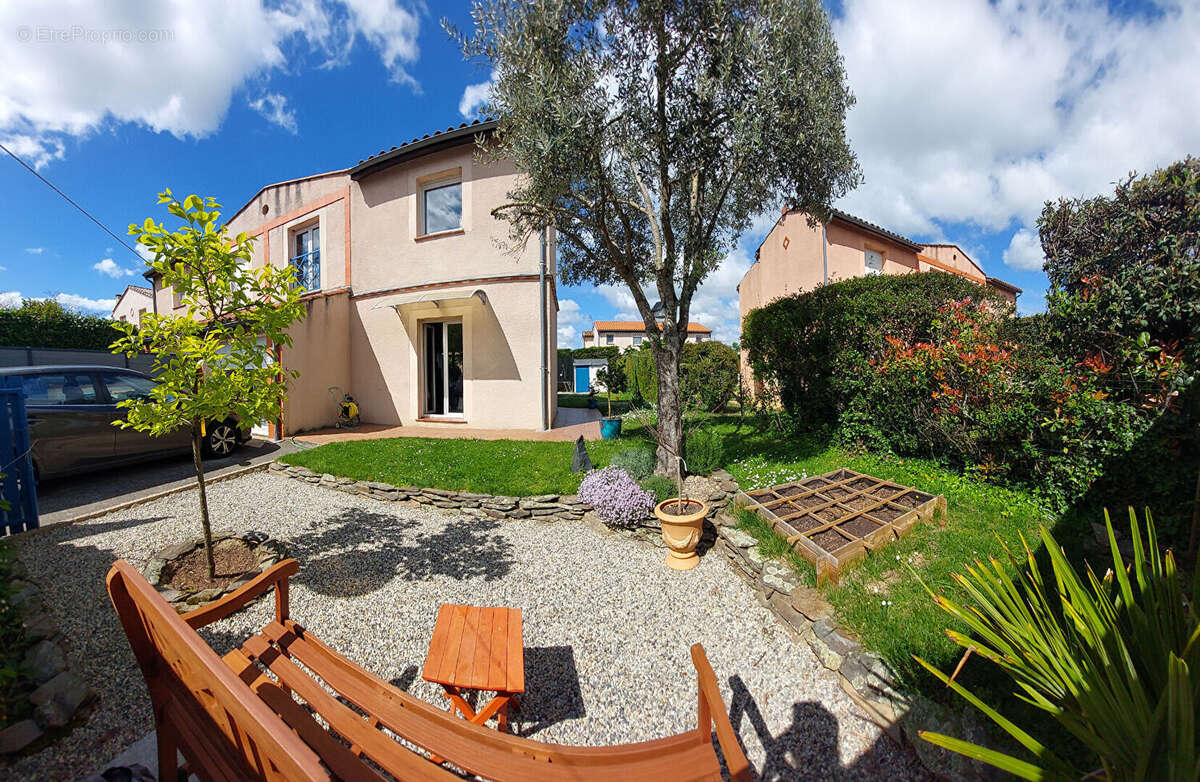 Maison à COLOMIERS