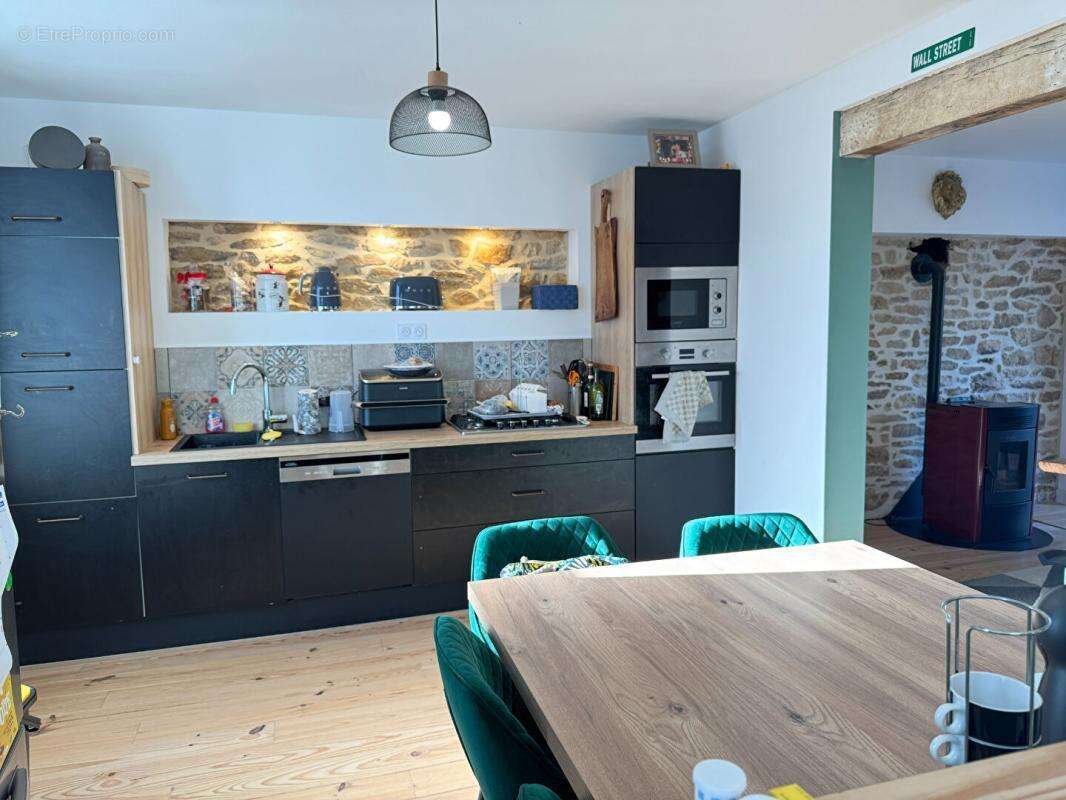 Maison en pierre  4 pièces PLUMERGAT - photo 4