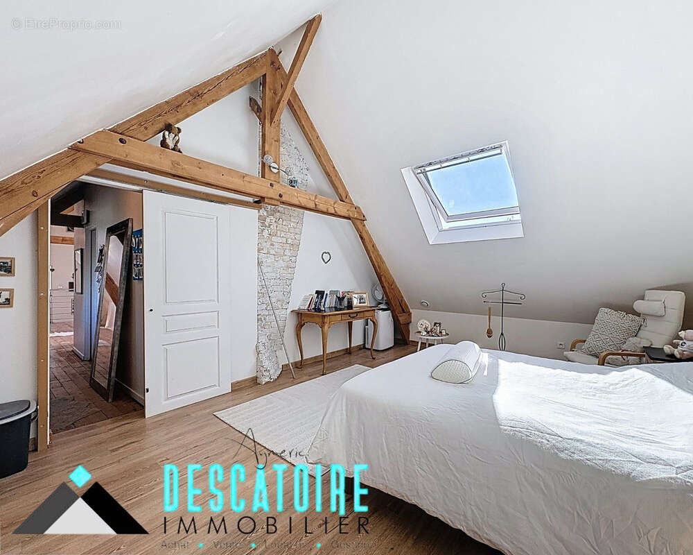 Maison à SAINT-FLORIS