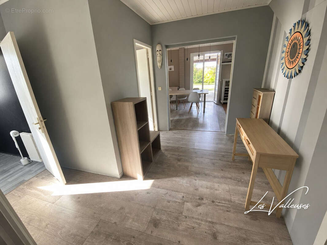 Maison 136 m² à Ouville-La-Riviere  - photo 2