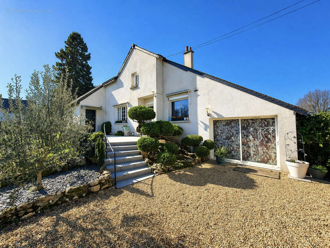 Maison à MONTLOUIS-SUR-LOIRE