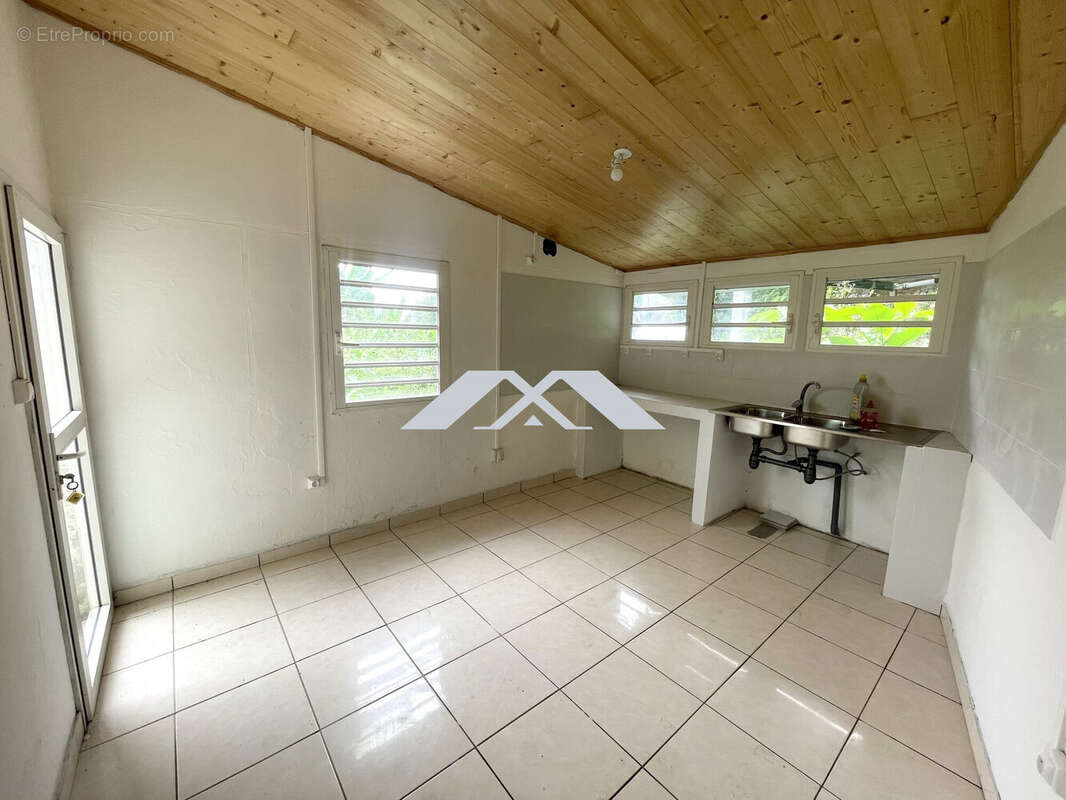 Maison à PETITE-ILE