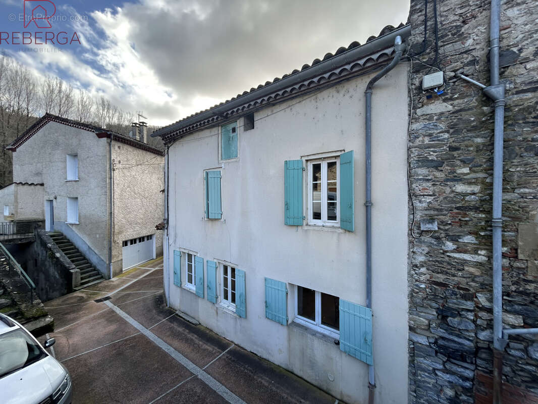 Maison à BURLATS