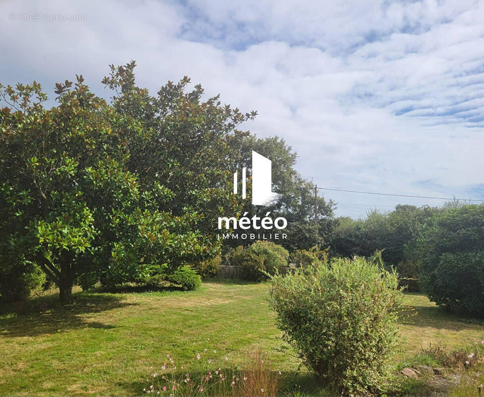 Maison à GROSBREUIL