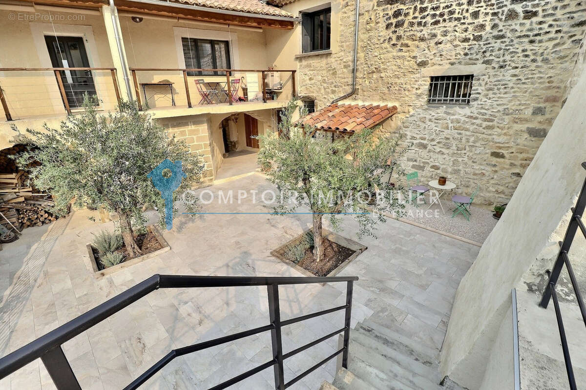 Maison à ARPAILLARGUES-ET-AUREILLAC