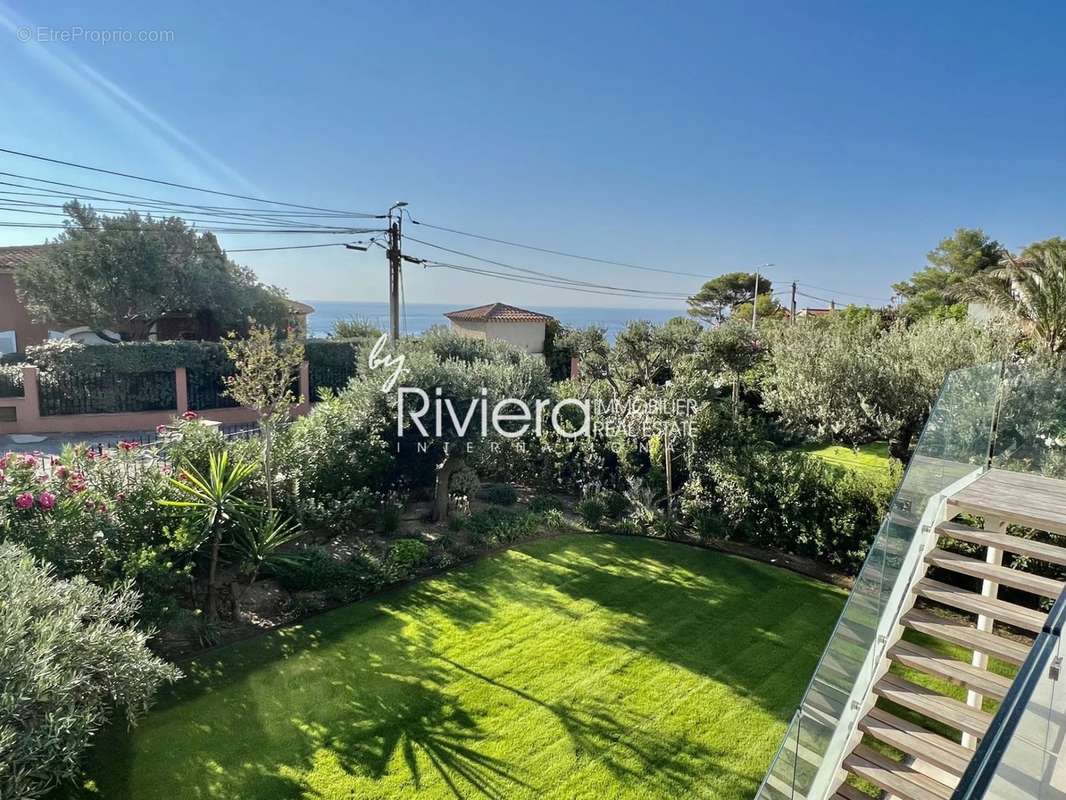 Maison à CAVALAIRE-SUR-MER