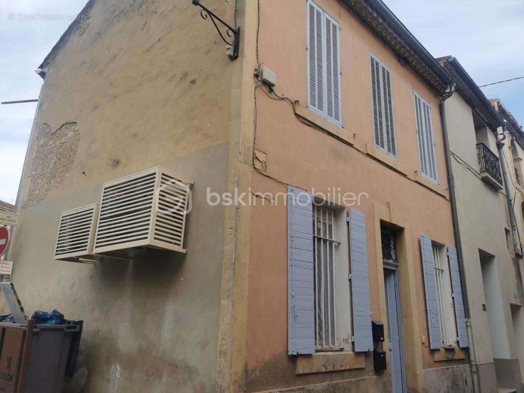 Maison à SALON-DE-PROVENCE