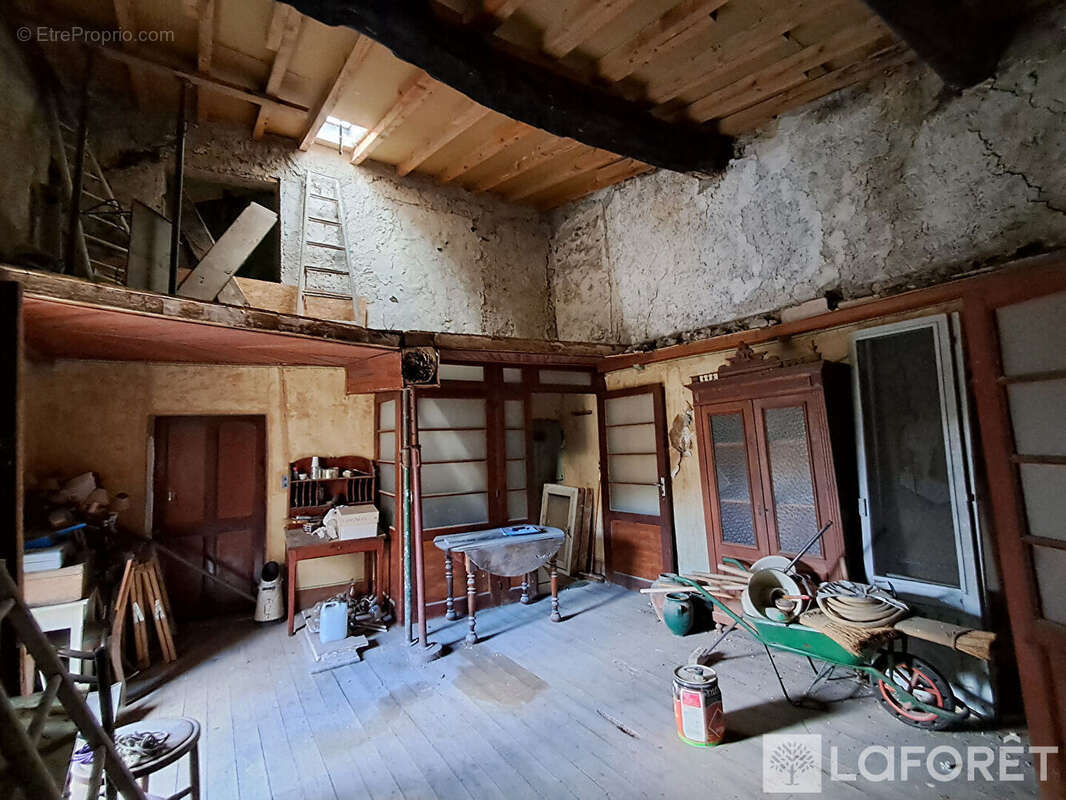 Maison Eus 4 pièce(s) 105 m2 - photo 10