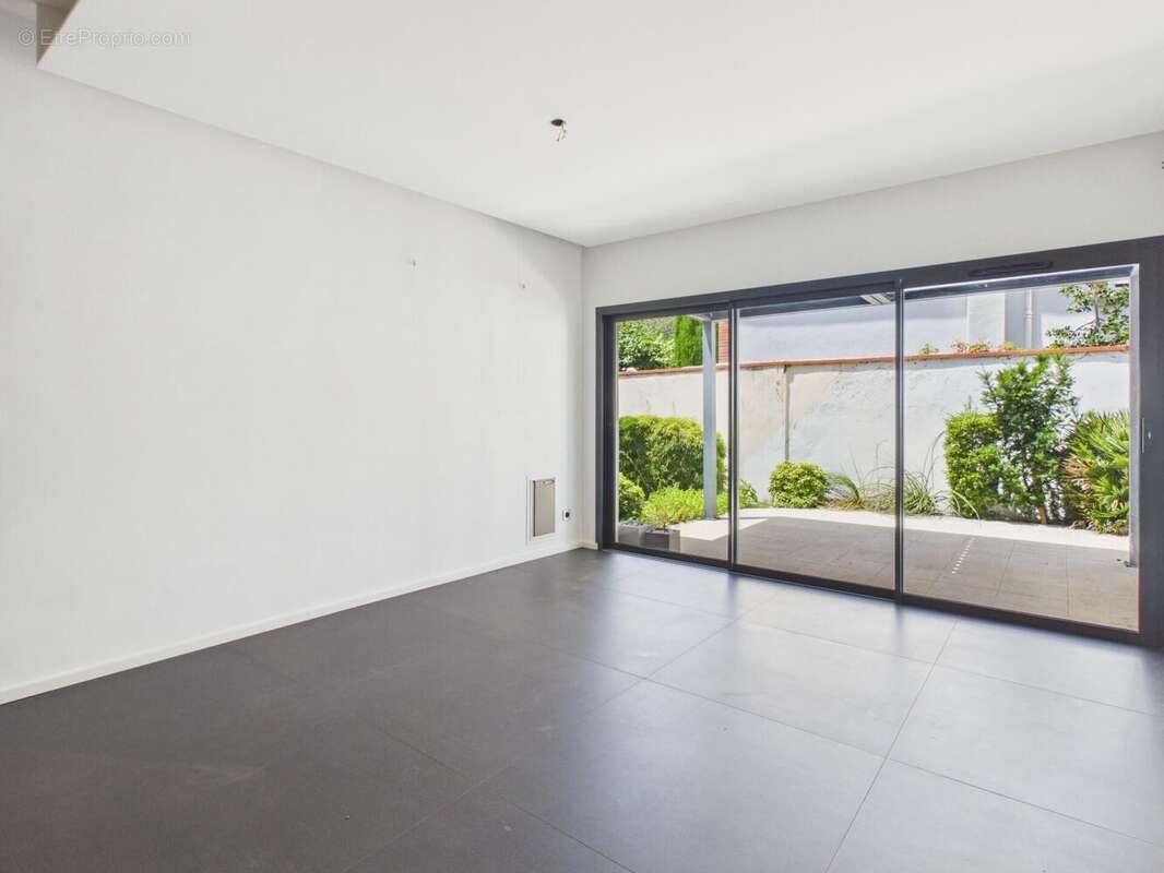 Maison 221 m² à Toulouse  - photo 8