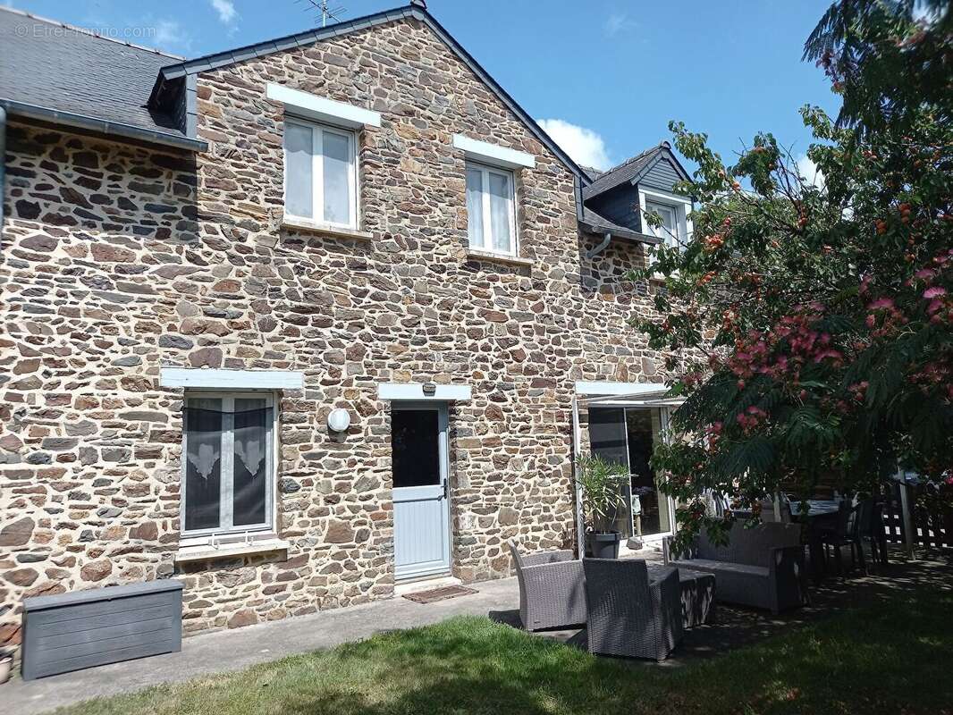 Maison à BEAUCE