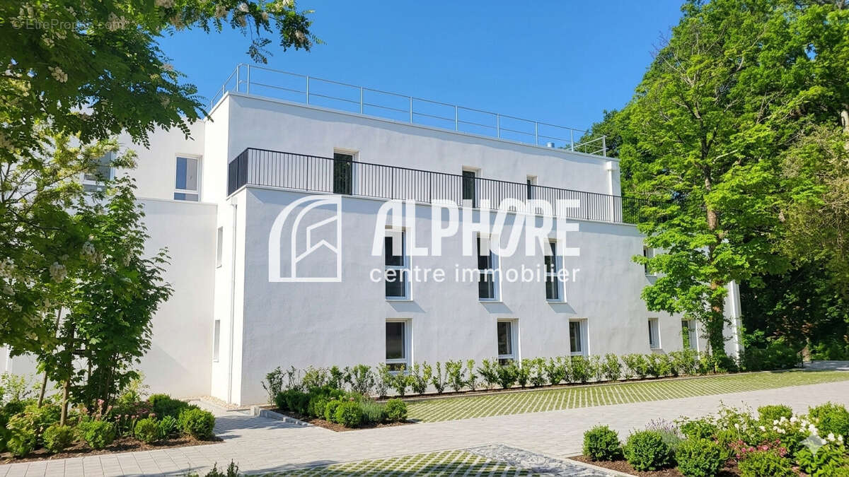 Immaculée, appartement T4 avec  terrasse panoramique de 85m² , 2 stationnements privatifs. - photo 3