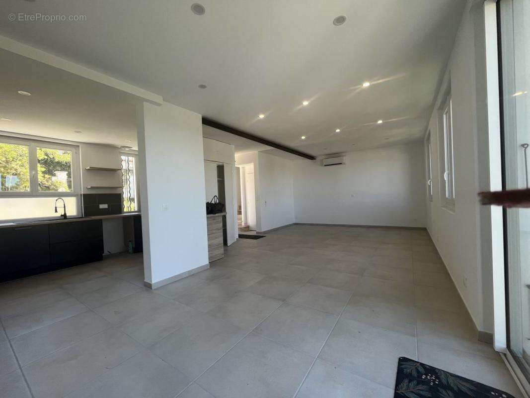 Maison à MARSEILLE-12E