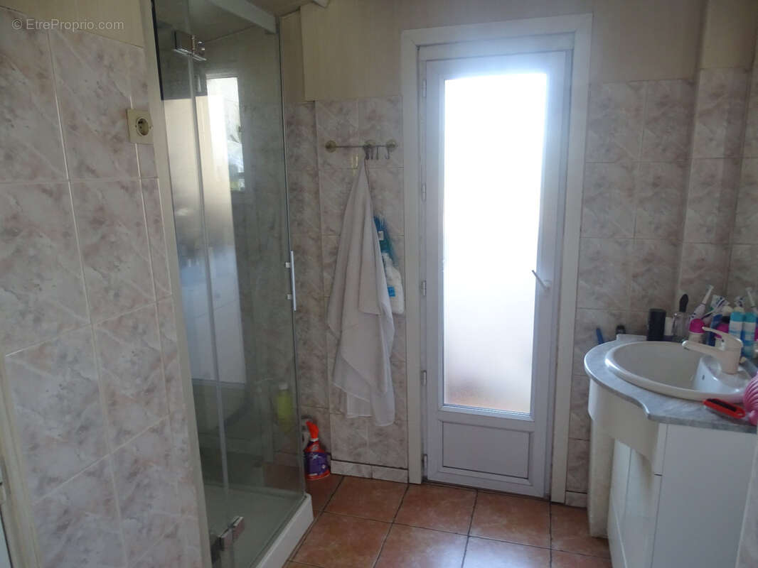 Appartement à MARSEILLE-15E