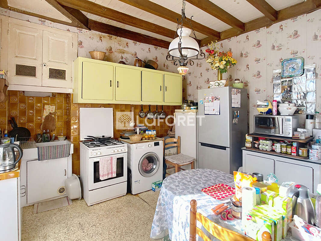 Maison à SAINT-VICTURNIEN