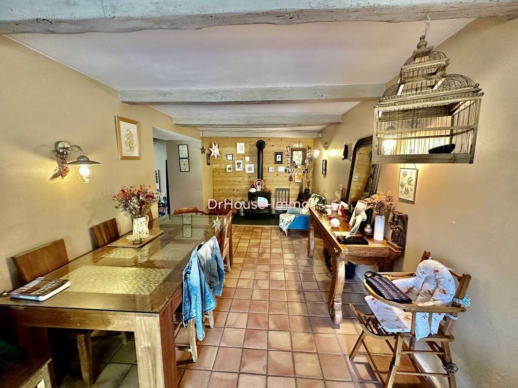 Maison à BUIS-LES-BARONNIES