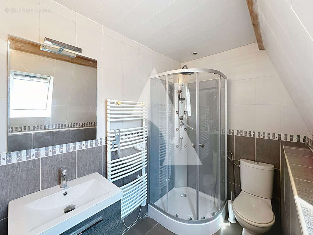 Maison à SAINT-AMAND-LES-EAUX