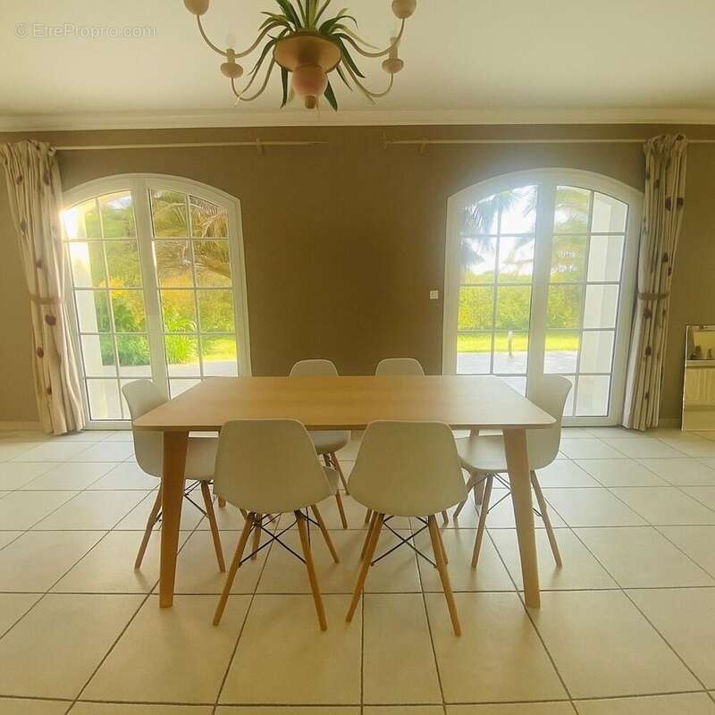 Photo 2 - Maison à LANNION