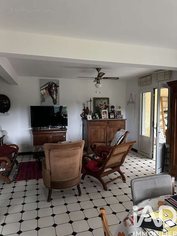 Photo 2 - Maison à SAINT-LOUIS