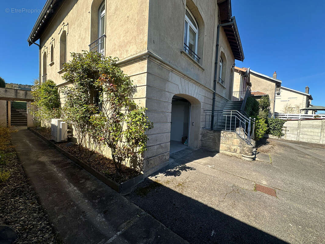 Maison à PAGNY-SUR-MOSELLE