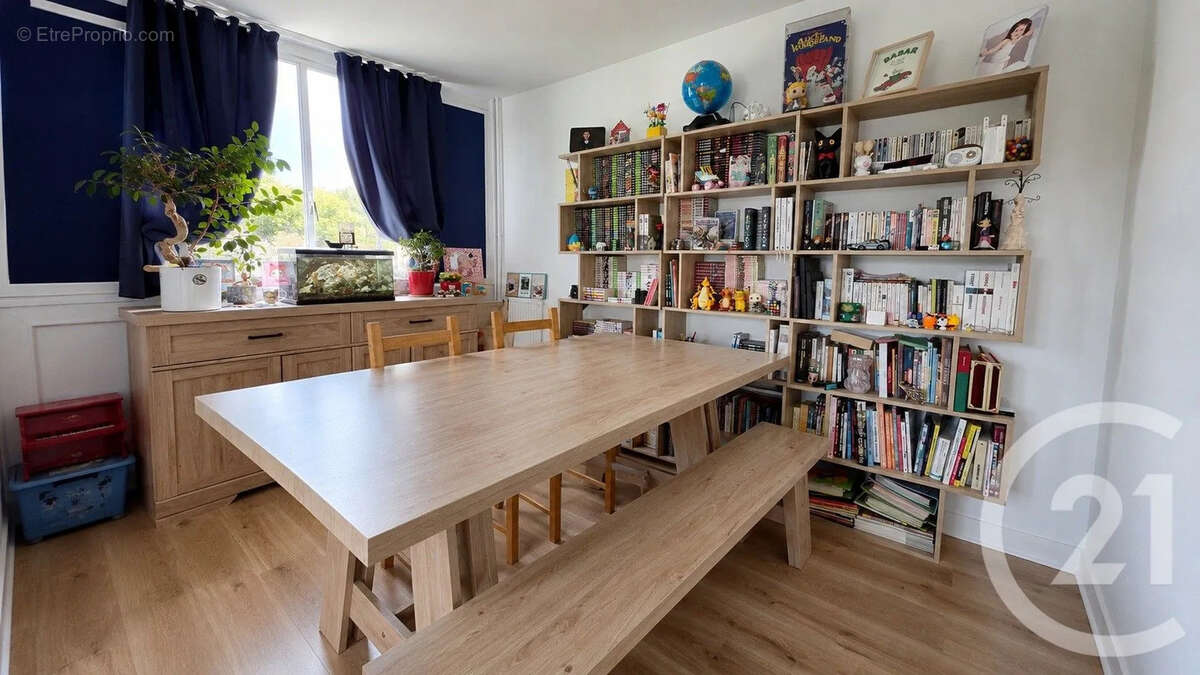 Appartement à CHELLES