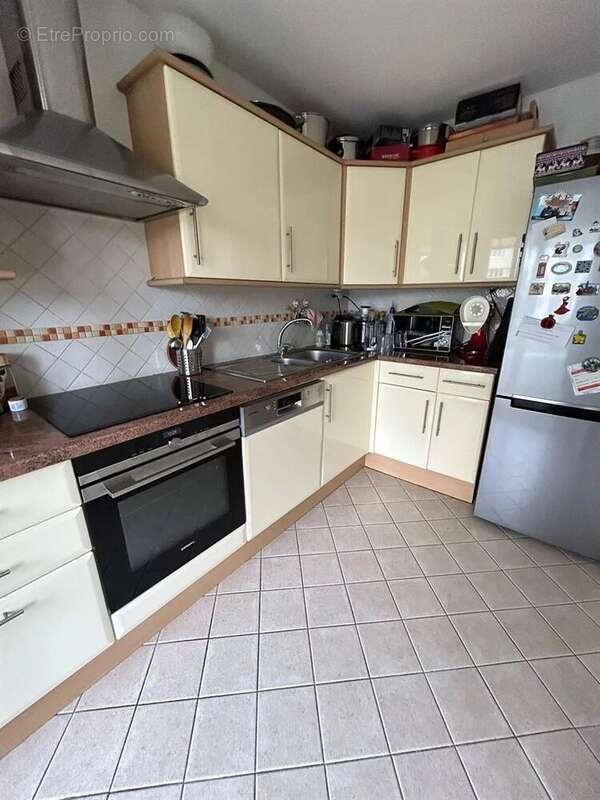 Appartement à PARIS-19E