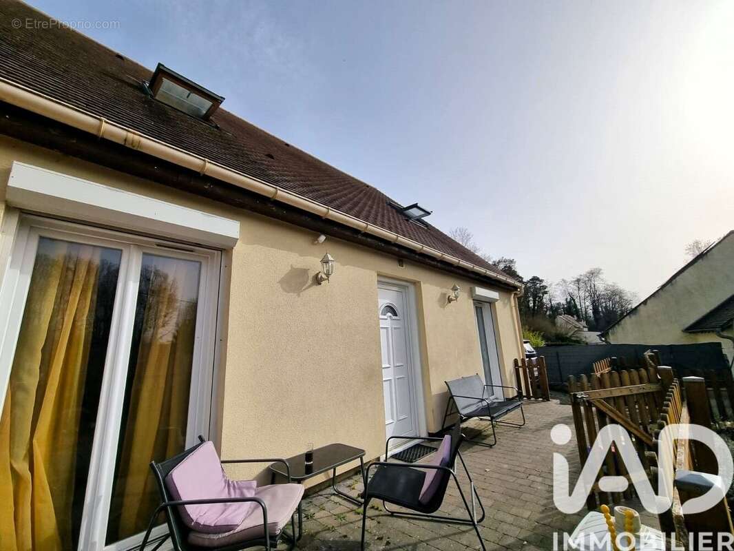 Maison 120 m² à Buno-Bonnevaux  - photo 3