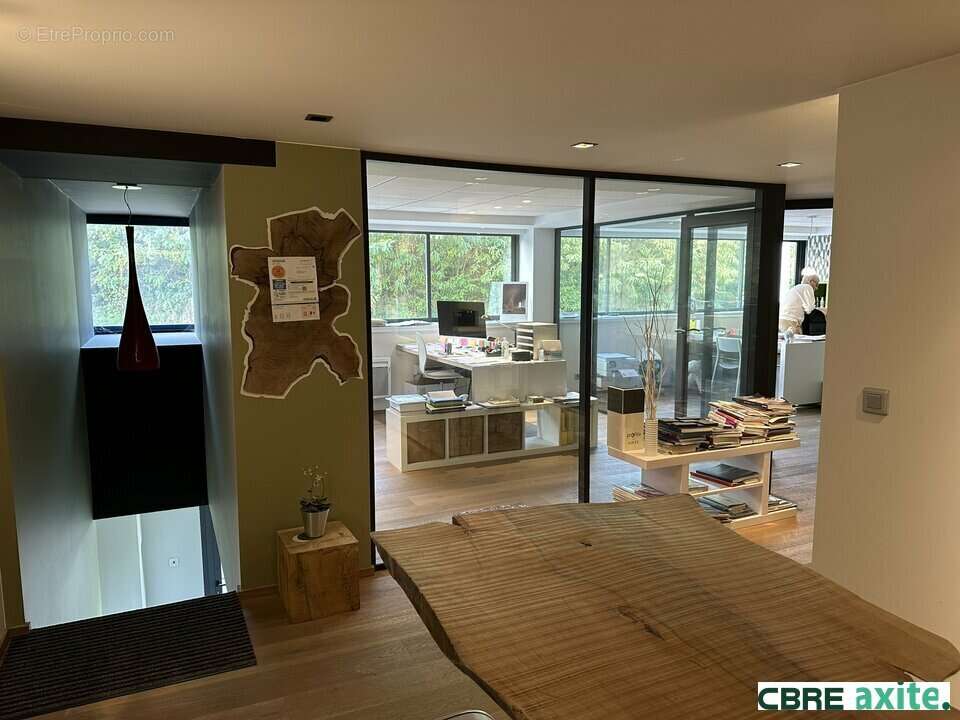Autre à LA RAVOIRE