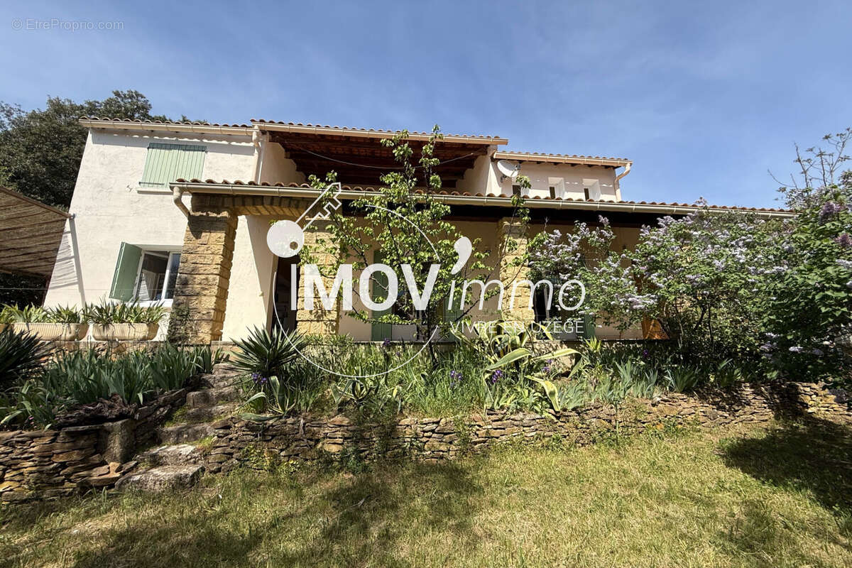Maison à UZES