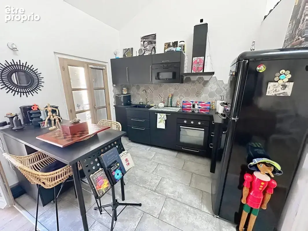 Béziers centre – t2 rénové avec garage 63 m² - photo 4