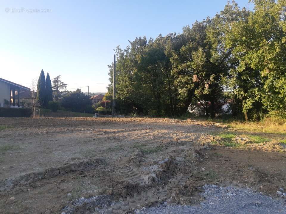 Terrain à SAINT-SAUVEUR