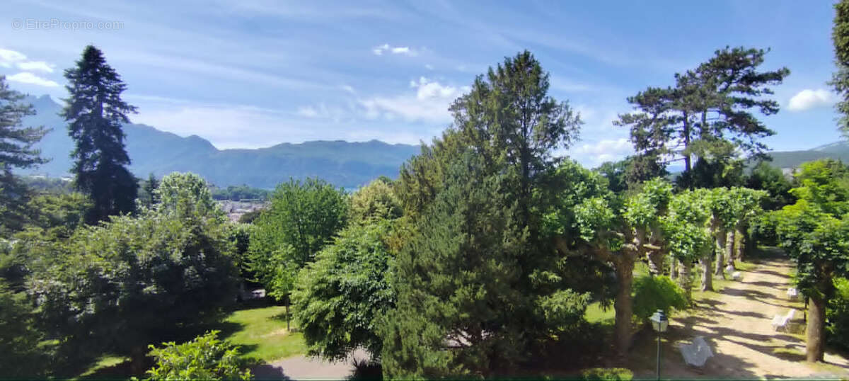 Appartement à AIX-LES-BAINS